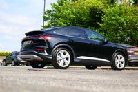 USED 2023 23 AUDI Q4 E-TRON 40 S line Sportback 5dr Electric Auto 82kWh (204 ps) MYTHOS BLACK METALLIC PAINTWORK + APPLE CARPLAY + VIRTUAL COCKPIT