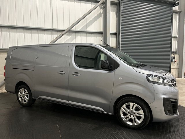 View our VAUXHALL VIVARO