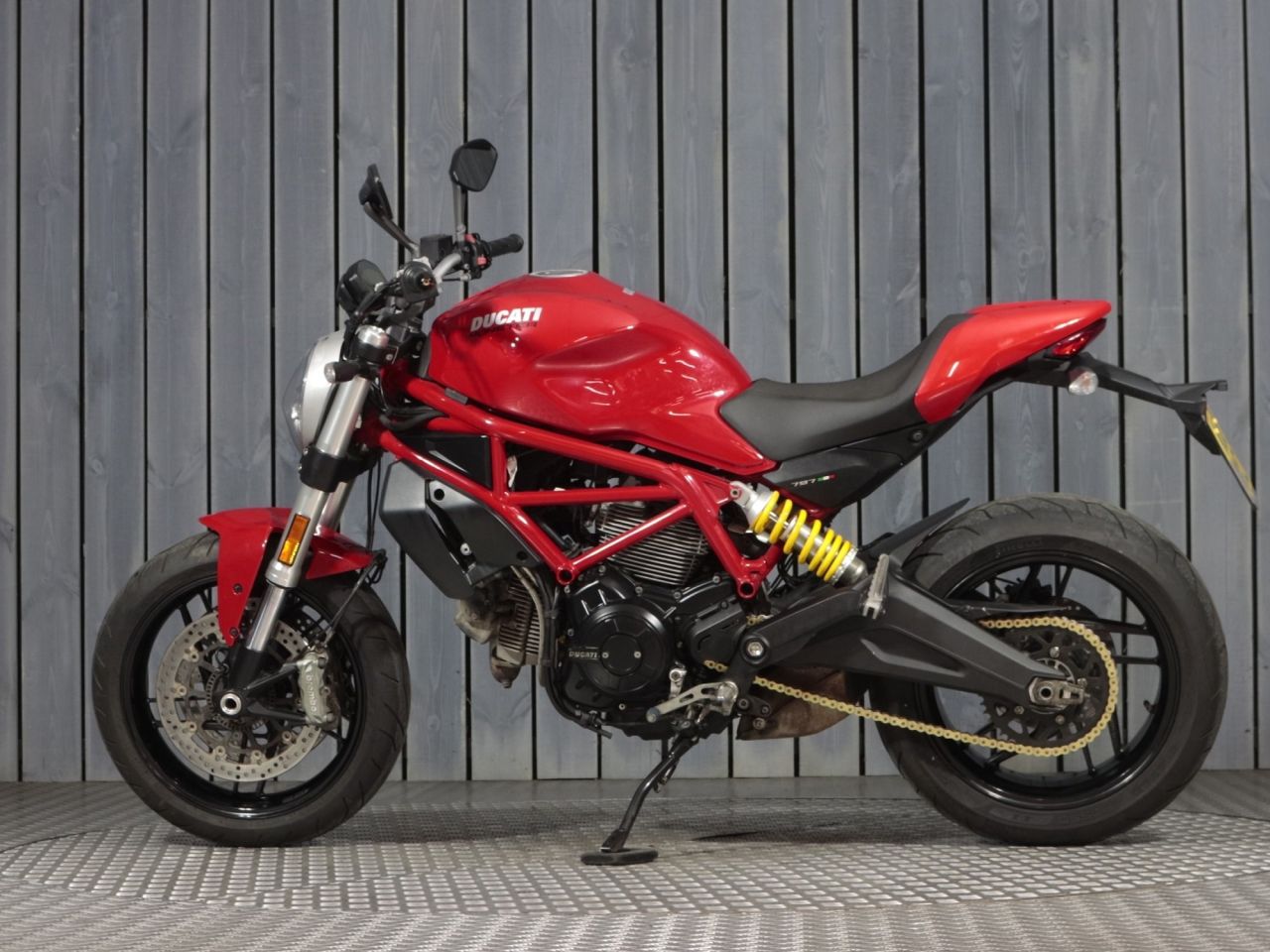 DUCATI Monster 797