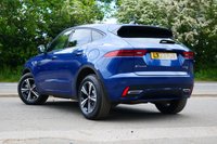 USED 2023 23 JAGUAR E-PACE 1.5 P300e 11.5kWh R-Dynamic S SUV 5dr Petrol Plug-in Hybrid Auto AWD Euro 6 (s/s) (309 ps) BLUEFIRE METALLIC PAINTWORK + REVERSE CAMERA + APPLE CARPLAY