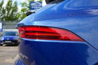 USED 2023 23 JAGUAR E-PACE 1.5 P300e 11.5kWh R-Dynamic S SUV 5dr Petrol Plug-in Hybrid Auto AWD Euro 6 (s/s) (309 ps) BLUEFIRE METALLIC PAINTWORK + REVERSE CAMERA + APPLE CARPLAY