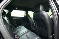 USED 2022 22 LAND ROVER RANGE ROVER EVOQUE 2.0 D165 R-Dynamic S SUV 5dr Diesel Manual FWD Euro 6 (s/s) (163 ps) SANTORINI BLACK METALLIC PAINTWORK + REVERSE CAMERA + APPLE CARPLAY