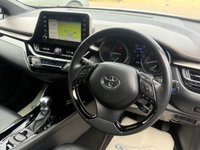 USED 2020 70 TOYOTA C-HR 2.0 VVT-h Excel SUV 5dr Petrol Hybrid CVT Euro 6 (s/s) (184 ps) 