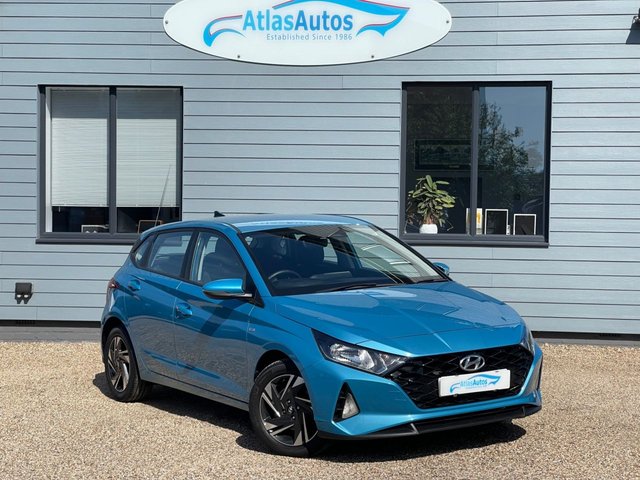 2023 72 HYUNDAI I20 1.0 T-GDi MHEV SE Connect Hatchback 5dr Petrol Hybrid Manual Euro 6 (s/s) (100 ps) ULEZ CHARGE EXEMPT, HYBRID ELECTRIC, Apple Car Play, Reverse Camera, 16" Alloy Wheels, ABS, Traction Control, Air Conditioning, DAB Radio, Bluetooth Phone Prep, USB Connectivity, Lane Safety Alert, Forward Safety, Start/Stop, Autolights, Rear Park Sensors