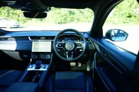 USED 2022 22 JAGUAR F-PACE 2.0 D200 MHEV R-Dynamic Black SUV 5dr Diesel Auto AWD Euro 6 (s/s) (204 ps) HABUKA SILVER METALLIC PAINTWORK + SUNROOF + WINTER PACK + BLACK PACK
