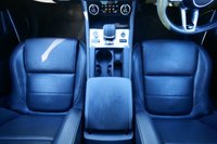 USED 2022 22 JAGUAR F-PACE 2.0 D200 MHEV R-Dynamic Black SUV 5dr Diesel Auto AWD Euro 6 (s/s) (204 ps) HABUKA SILVER METALLIC PAINTWORK + SUNROOF + WINTER PACK + BLACK PACK