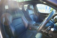 USED 2022 22 JAGUAR F-PACE 2.0 D200 MHEV R-Dynamic Black SUV 5dr Diesel Auto AWD Euro 6 (s/s) (204 ps) HABUKA SILVER METALLIC PAINTWORK + SUNROOF + WINTER PACK + BLACK PACK