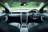 USED 2019 68 LAND ROVER DISCOVERY SPORT 2.0 SD4 HSE Luxury SUV 5dr Diesel Auto 4WD Euro 6 (s/s) (240 ps) DARK SAPPHIRE METALLIC PAINTWORK + SUNROOF + COOLED SEATS + WINTER PACK