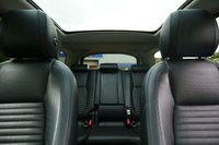 USED 2019 68 LAND ROVER DISCOVERY SPORT 2.0 SD4 HSE Luxury SUV 5dr Diesel Auto 4WD Euro 6 (s/s) (240 ps) DARK SAPPHIRE METALLIC PAINTWORK + SUNROOF + COOLED SEATS + WINTER PACK