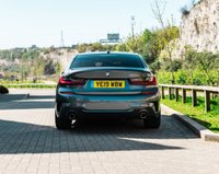 USED 2019 19 BMW 3 SERIES 2.0 320d M Sport Saloon 4dr Diesel Auto Euro 6 (s/s) (190 ps) 