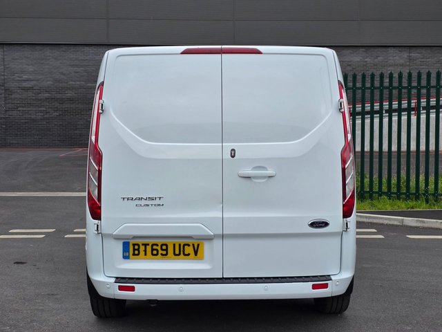 View our FORD TRANSIT CUSTOM