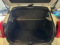 USED 2015 65 VAUXHALL MOKKA 1.6 CDTi SE SUV 5dr Diesel Manual 2WD Euro 6 (s/s) (136 ps) 