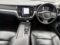 USED 2020 VOLVO V60 2.0 D4 Momentum Estate 5dr Diesel Auto Euro 6 (s/s) (190 ps) 