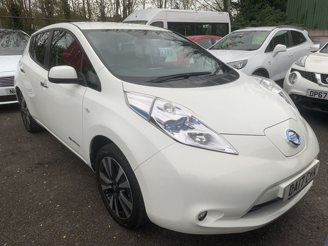 2017 LEAF 30KWH TEKNA HATCHBACK 5DR ELECTRIC AUTO 109 BHP YEAR 2017 MILEAGE 49,668... photo