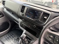 USED 2021 71 PEUGEOT EXPERT 1.5 BlueHDi 1000 Professional Standard Panel Van 6dr Diesel Manual MWB Euro 6 (s/s) (100 bhp) 1 OWNER ONLY 15K SAT NAV MEDIA AIR CON COMES WITH MOT 1 YEAR
