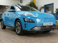 USED 2023 23 HYUNDAI KONA 64kWh Premium SUV 5dr Electric Auto (10.5kW Charger) (204 ps) SAT NAV CARPLAY HEATED SEATS HEATED STEERING WHEEL REAR VIEW CAMERA CRUISE CONTROL PARKING SENSORS 1 OWNER EXCELLENT SERVICE HISTORY WARRANTY