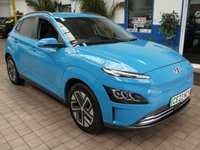 USED 2023 23 HYUNDAI KONA 64kWh Premium SUV 5dr Electric Auto (10.5kW Charger) (204 ps) SAT NAV CARPLAY HEATED SEATS HEATED STEERING WHEEL REAR VIEW CAMERA CRUISE CONTROL PARKING SENSORS 1 OWNER EXCELLENT SERVICE HISTORY WARRANTY