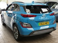 USED 2023 23 HYUNDAI KONA 64kWh Premium SUV 5dr Electric Auto (10.5kW Charger) (204 ps) SAT NAV CARPLAY HEATED SEATS HEATED STEERING WHEEL REAR VIEW CAMERA CRUISE CONTROL PARKING SENSORS 1 OWNER EXCELLENT SERVICE HISTORY WARRANTY
