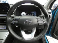 USED 2023 23 HYUNDAI KONA 64kWh Premium SUV 5dr Electric Auto (10.5kW Charger) (204 ps) SAT NAV CARPLAY HEATED SEATS HEATED STEERING WHEEL REAR VIEW CAMERA CRUISE CONTROL PARKING SENSORS 1 OWNER EXCELLENT SERVICE HISTORY WARRANTY