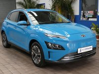 USED 2023 23 HYUNDAI KONA 64kWh Premium SUV 5dr Electric Auto (10.5kW Charger) (204 ps) SAT NAV CARPLAY HEATED SEATS HEATED STEERING WHEEL REAR VIEW CAMERA CRUISE CONTROL PARKING SENSORS 1 OWNER EXCELLENT SERVICE HISTORY WARRANTY