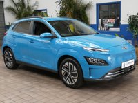 USED 2023 23 HYUNDAI KONA 64kWh Premium SUV 5dr Electric Auto (10.5kW Charger) (204 ps) SAT NAV CARPLAY HEATED SEATS HEATED STEERING WHEEL REAR VIEW CAMERA CRUISE CONTROL PARKING SENSORS 1 OWNER EXCELLENT SERVICE HISTORY WARRANTY
