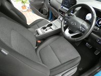 USED 2023 23 HYUNDAI KONA 64kWh Premium SUV 5dr Electric Auto (10.5kW Charger) (204 ps) SAT NAV CARPLAY HEATED SEATS HEATED STEERING WHEEL REAR VIEW CAMERA CRUISE CONTROL PARKING SENSORS 1 OWNER EXCELLENT SERVICE HISTORY WARRANTY