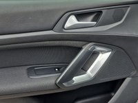 USED 2021 21 PEUGEOT 308 1.2 PureTech Allure 5dr  ** Sat Nav ** Mirror Screen ** Full Service History **