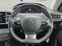 USED 2021 21 PEUGEOT 308 1.2 PureTech Allure 5dr  ** Sat Nav ** Mirror Screen ** Full Service History **