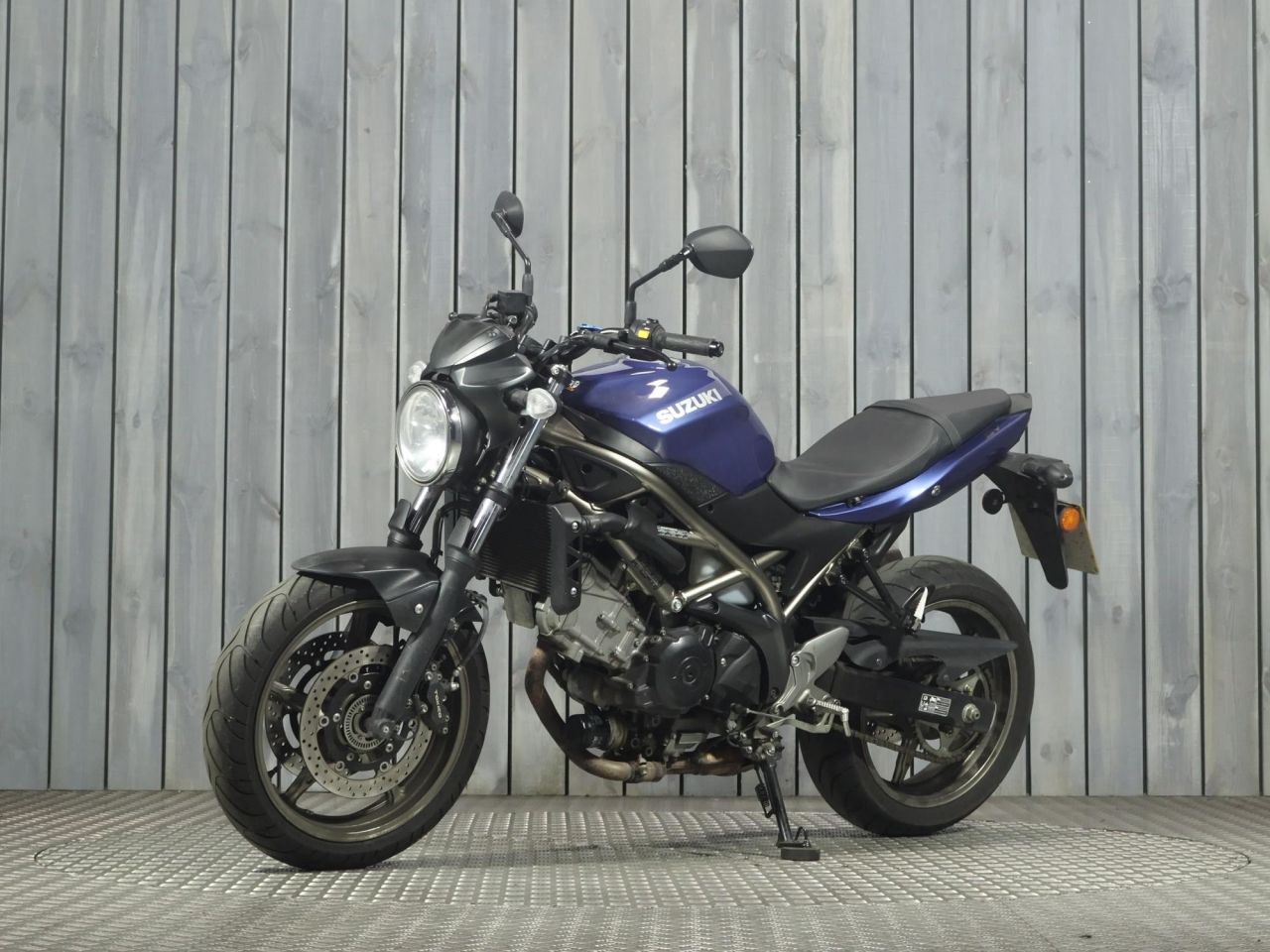 SUZUKI SV650