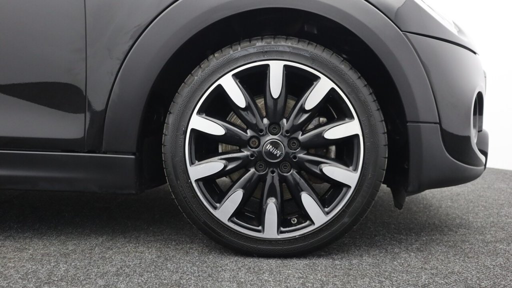 USED 2019 69 MINI HATCH 2.0 Cooper S Exclusive Hatchback 5dr Petrol Steptronic Euro 6 (s/s) (192 ps) 