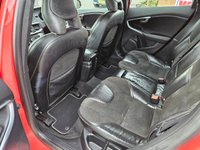 USED 2014 64 VOLVO V40 R-DESIGN D3 AUTO 5 DOOR HATCHBACK 80K  