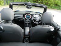 USED 2019 19 MINI CONVERTIBLE 1.5 Cooper Classic Convertible 2dr Petrol Manual Euro 6 (s/s) (136 ps) HEATED FRONT SEATS ISOFIX DAB
