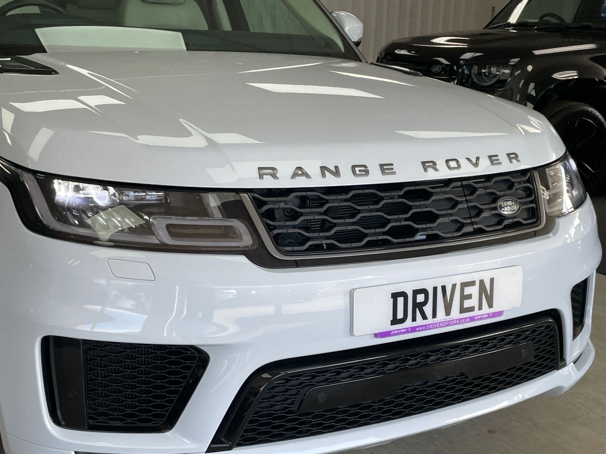 USED 2020 20 LAND ROVER RANGE ROVER SPORT 2.0 P400e 13.1kWh HSE GPF Dynamic SUV 5dr Petrol Plug-in Hybrid Auto 4WD Euro 6 (s/s) (404 ps) 
