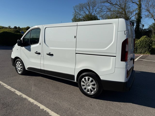 View our RENAULT TRAFIC
