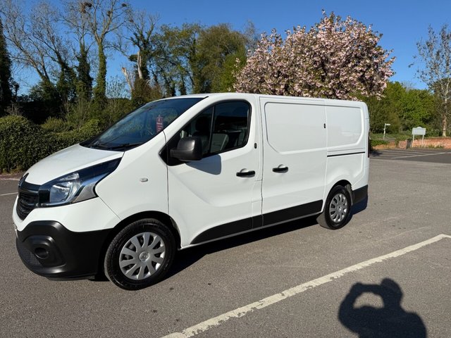 View our RENAULT TRAFIC