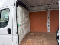 USED 2022 22 PEUGEOT BOXER 2.2 BlueHDi 335 Professional Panel Van 5dr Diesel Manual L3 H2 Euro 6 (s/s) (140 ps) 1 OWNER ONLY 22K FULL PEUGEOT SERVICE HISTORY COMES WITH 1 YEARS MOT AND SERVICE