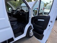 USED 2022 22 PEUGEOT BOXER 2.2 BlueHDi 335 Professional Panel Van 5dr Diesel Manual L3 H2 Euro 6 (s/s) (140 ps) 1 OWNER ONLY 22K FULL PEUGEOT SERVICE HISTORY COMES WITH 1 YEARS MOT AND SERVICE