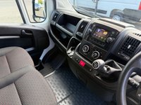 USED 2022 22 PEUGEOT BOXER 2.2 BlueHDi 335 Professional Panel Van 5dr Diesel Manual L3 H2 Euro 6 (s/s) (140 ps) 1 OWNER ONLY 22K FULL PEUGEOT SERVICE HISTORY COMES WITH 1 YEARS MOT AND SERVICE