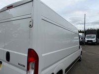 USED 2022 22 PEUGEOT BOXER 2.2 BlueHDi 335 Professional Panel Van 5dr Diesel Manual L3 H2 Euro 6 (s/s) (140 ps) 1 OWNER FULL PEUGEOT SERVICE HISTORY SAT NAV AIR CON 44K COMES WITH 1 YEARS MOT AND SERVICE