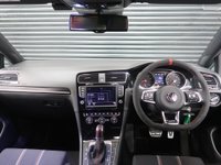 USED 2016 66 VOLKSWAGEN GOLF 2.0 TSI BlueMotion Tech GTI Clubsport 40 DSG Euro 6 (s/s) 5dr BUCKET SEATS + DISCOVER NAV