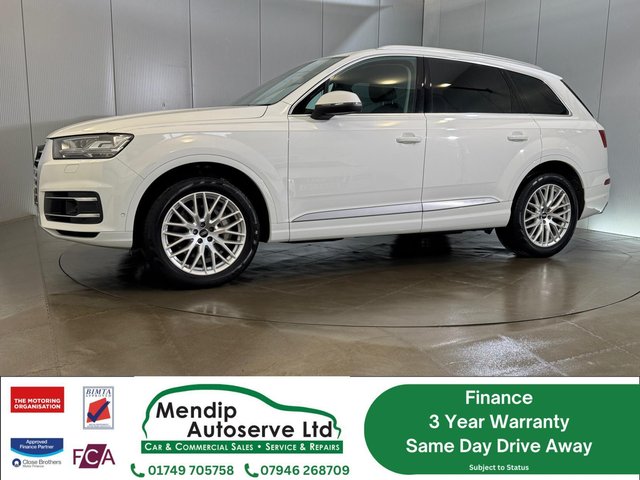 View our AUDI Q7