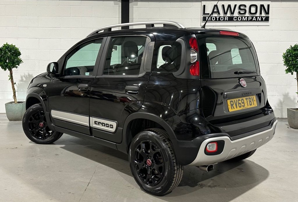 USED 2019 69 FIAT PANDA 0.9 TwinAir Cross Hatchback 5dr Petrol Manual Euro 6 (s/s) (85 bhp) 