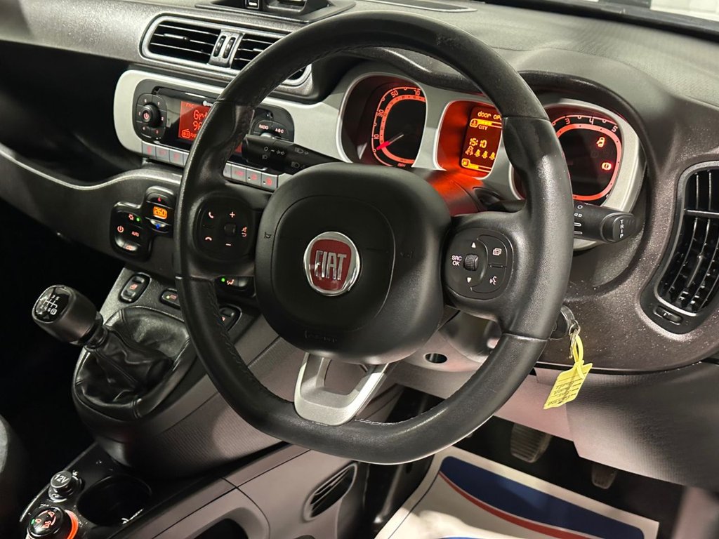 USED 2019 69 FIAT PANDA 0.9 TwinAir Cross Hatchback 5dr Petrol Manual Euro 6 (s/s) (85 bhp) 