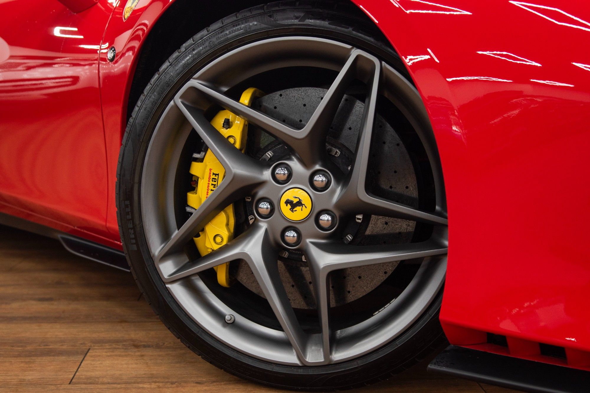 USED 2021 F FERRARI F8 Spider 3.9T V8 Convertible 