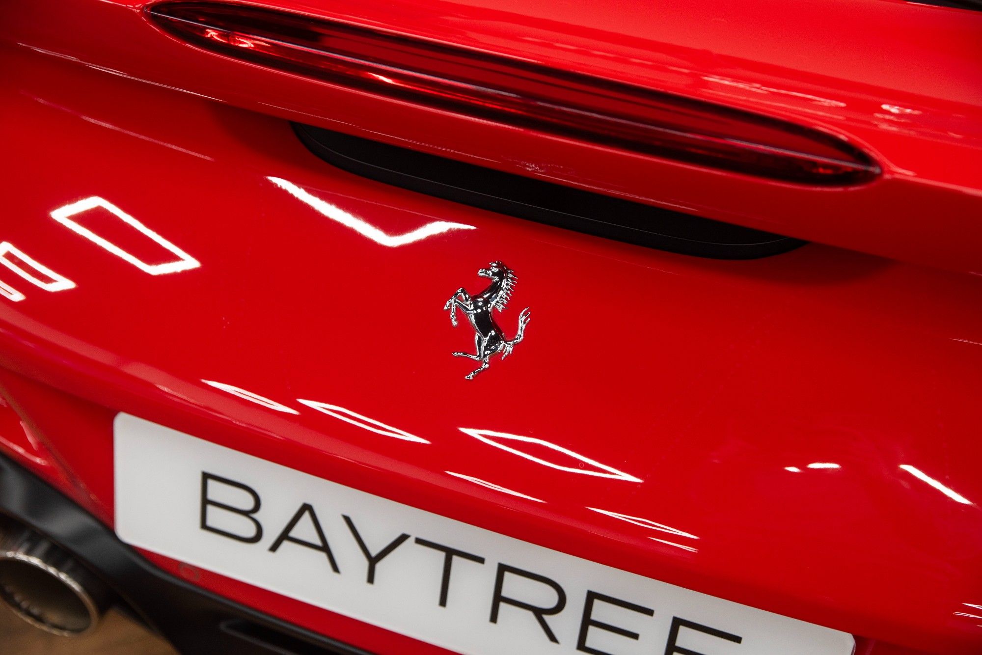 USED 2021 F FERRARI F8 Spider 3.9T V8 Convertible 