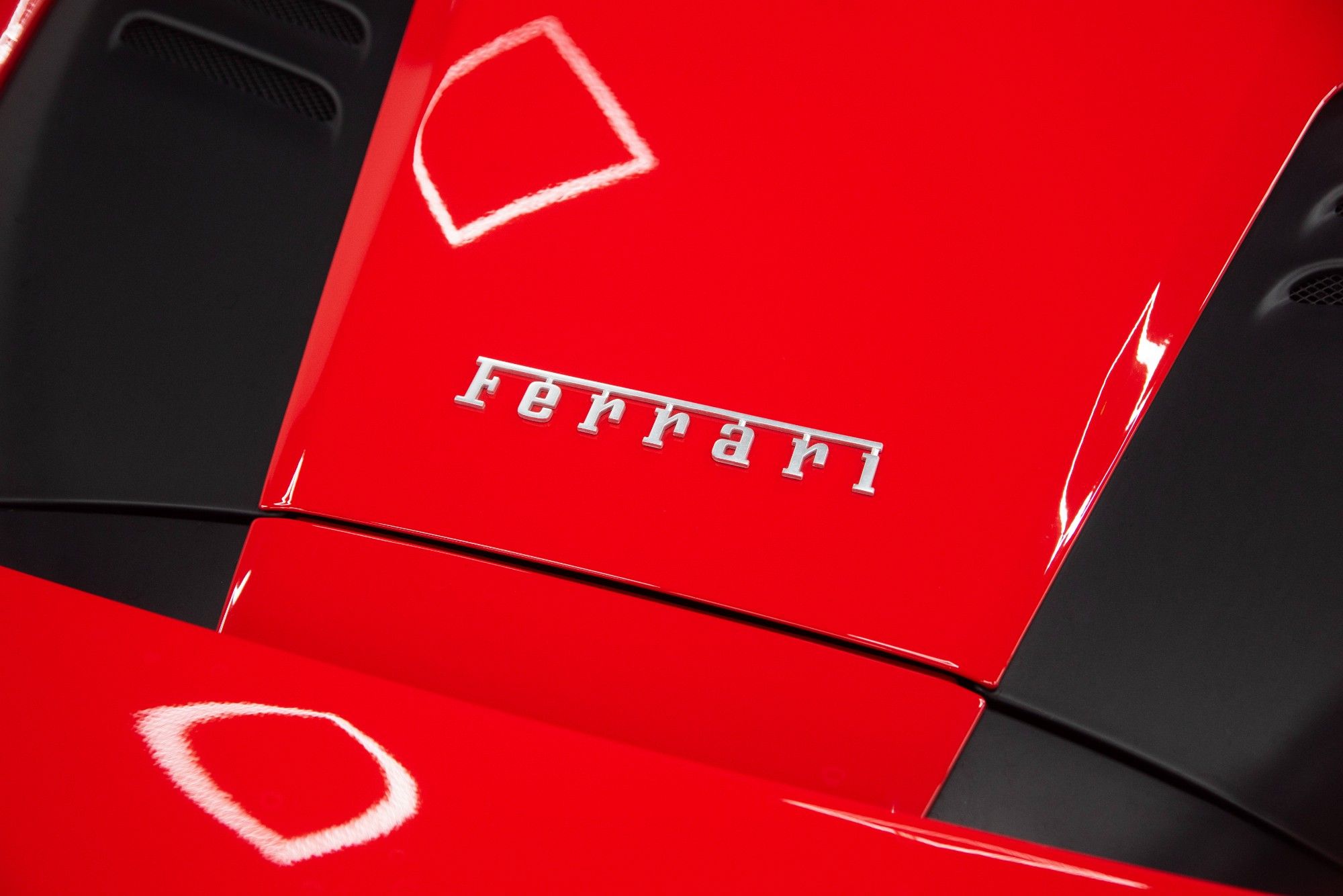 USED 2021 F FERRARI F8 Spider 3.9T V8 Convertible 