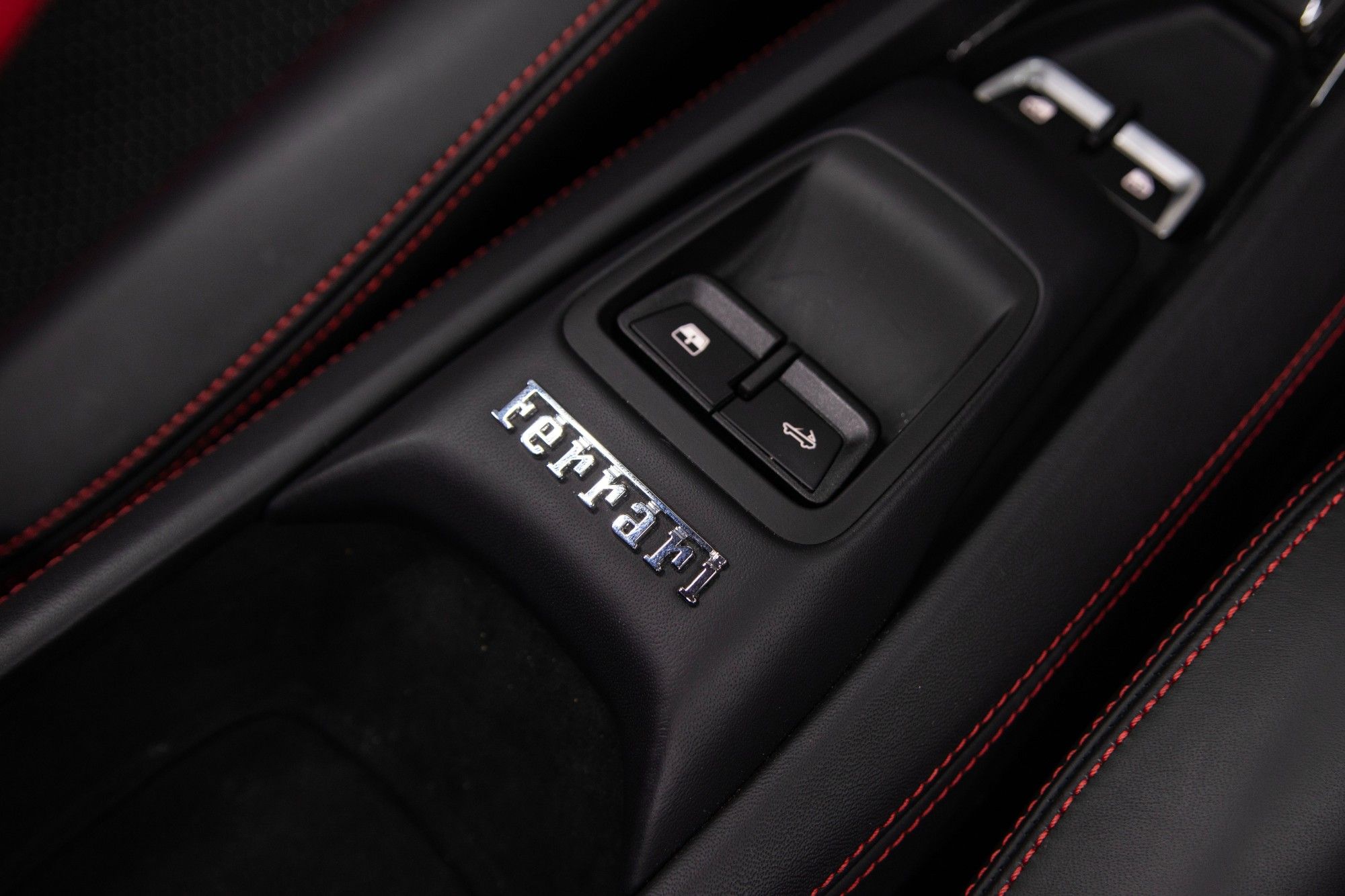 USED 2021 F FERRARI F8 Spider 3.9T V8 Convertible 