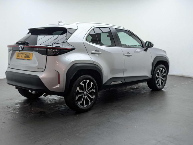 USED 2022 71 TOYOTA YARIS CROSS 1.5 Yaris Cross Design HEV Auto 5dr CLICK & COLLECT/ HOME DELIVERY