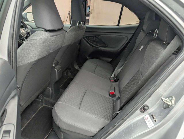 USED 2022 71 TOYOTA YARIS CROSS 1.5 Yaris Cross Design HEV Auto 5dr CLICK & COLLECT/ HOME DELIVERY