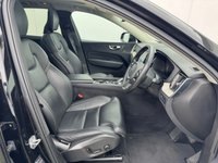 USED 2022 72 VOLVO XC60 2.0h T8 Recharge 18.8kWh Ultimate Bright SUV 5dr Petrol Plug-in Hybrid Auto AWD Euro 6 (s/s) (455 ps) 